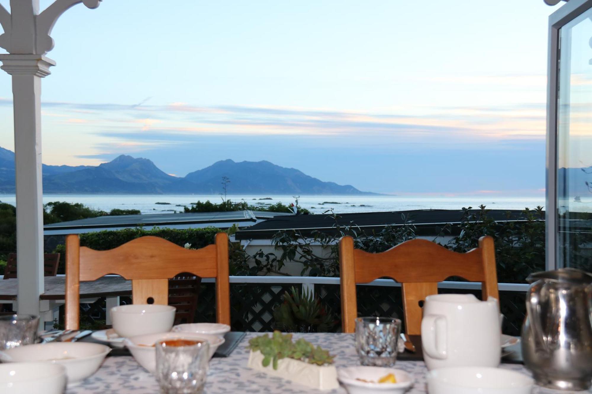 The Point B&B Kaikoura Eksteriør billede